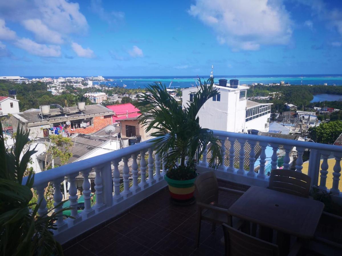 Apartamentos Turisticos Agua Luna San Andres  Exterior photo
